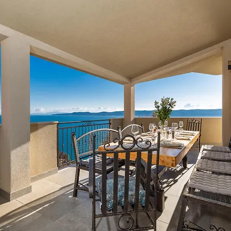 Hills Luxury Penthouse 229 M2, Panoramic Wrap Terrace, Jacuzzi,bbq Апартаменти Міміце
