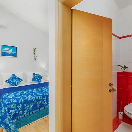Hills Luxury Penthouse 229 M2, Panoramic Wrap Terrace, Jacuzzi,bbq 아파트 미미체