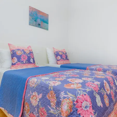 Hills Luxury Penthouse 229 M2, Panoramic Wrap Terrace, Jacuzzi,bbq